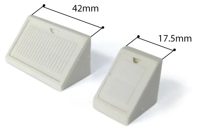 Imagen Escuadra Plástica Con Tapa Blanca